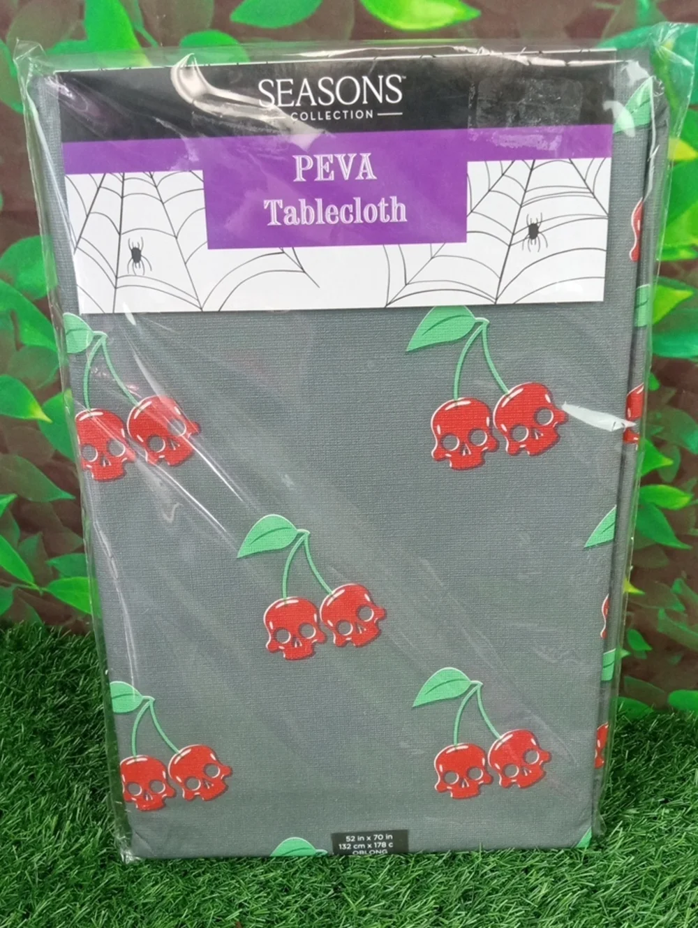 👻 Halloween Gray Cherry Skulls PEVA Oblong Tablecloth